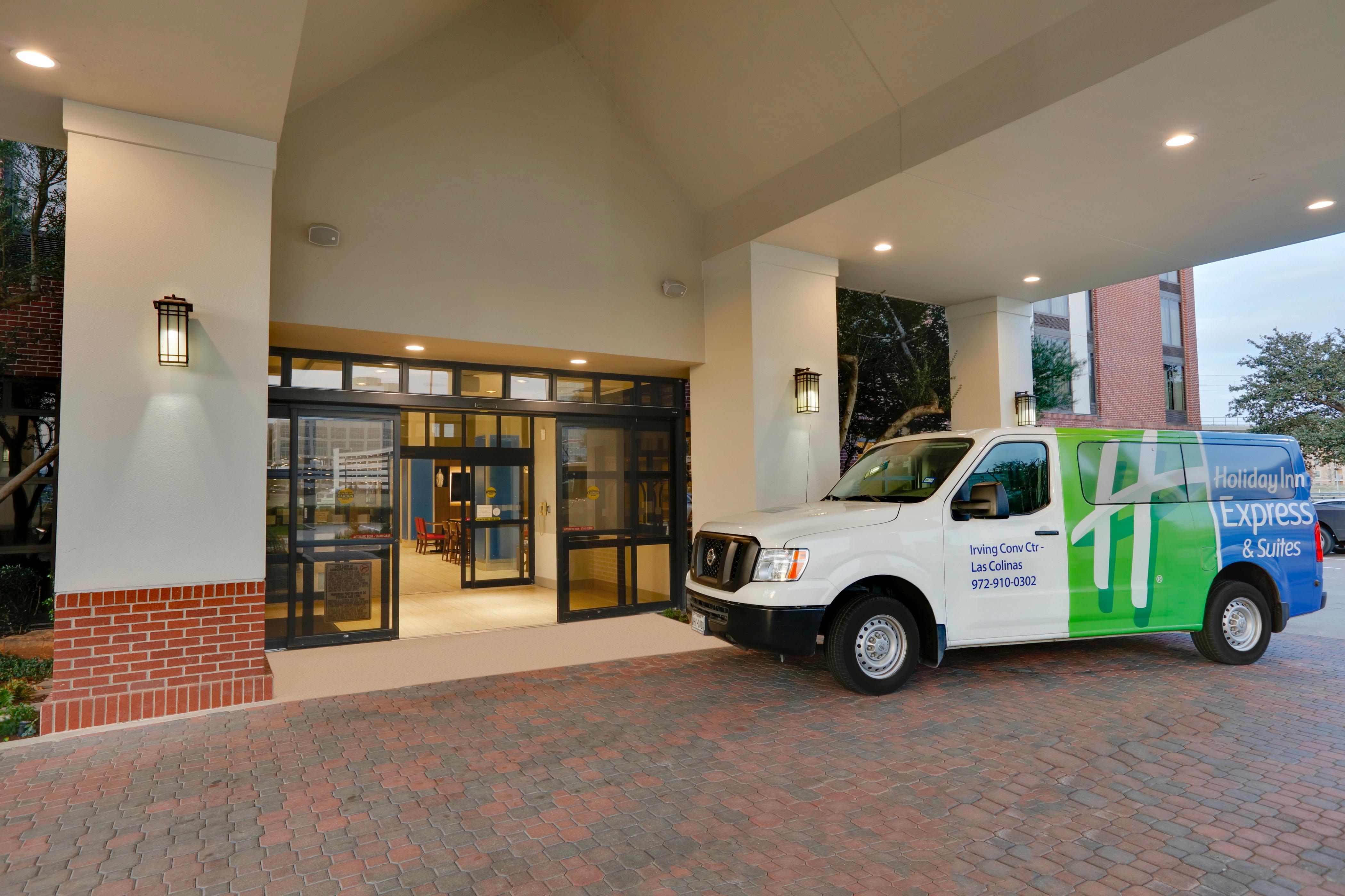 Holiday Inn Express & Suites Irving Conv Ctr - Las Colinas By Ihg Bagian luar foto