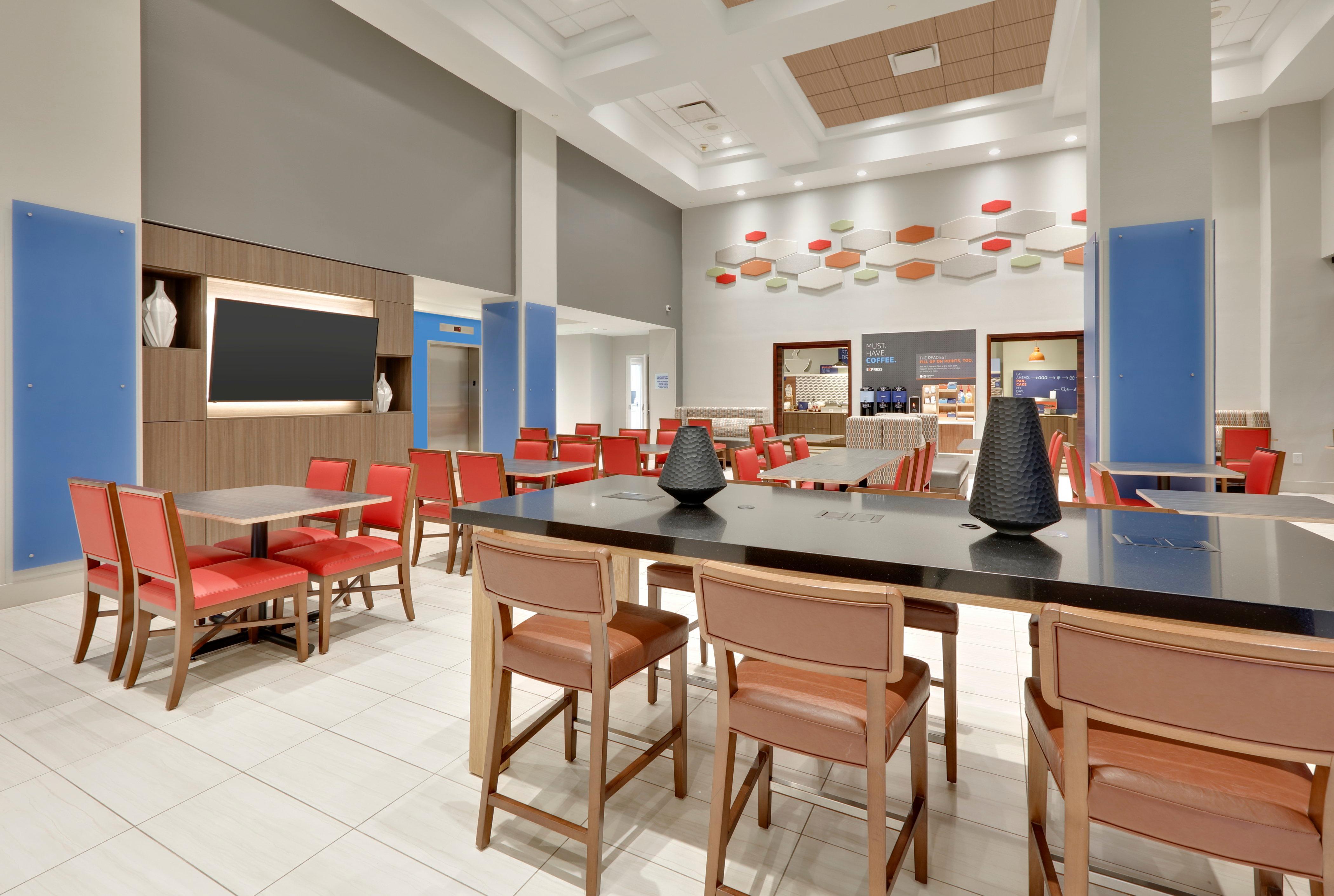 Holiday Inn Express & Suites Irving Conv Ctr - Las Colinas By Ihg Bagian luar foto