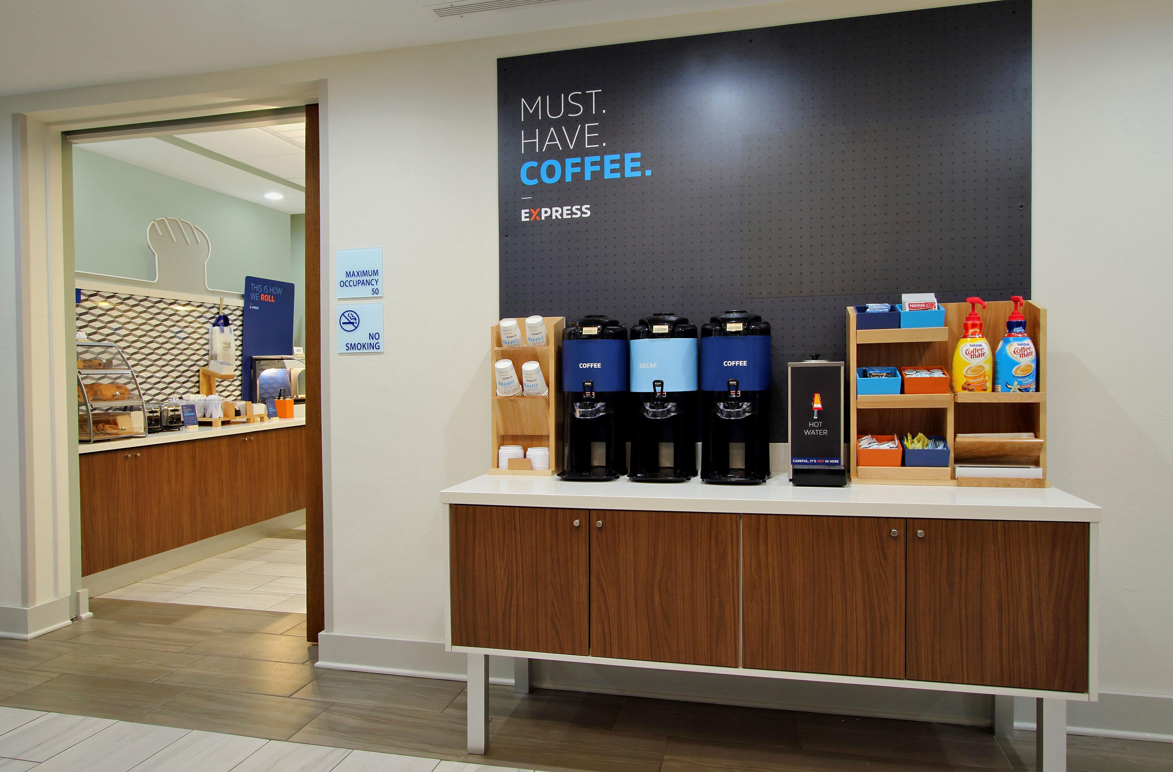 Holiday Inn Express & Suites Irving Conv Ctr - Las Colinas By Ihg Bagian luar foto