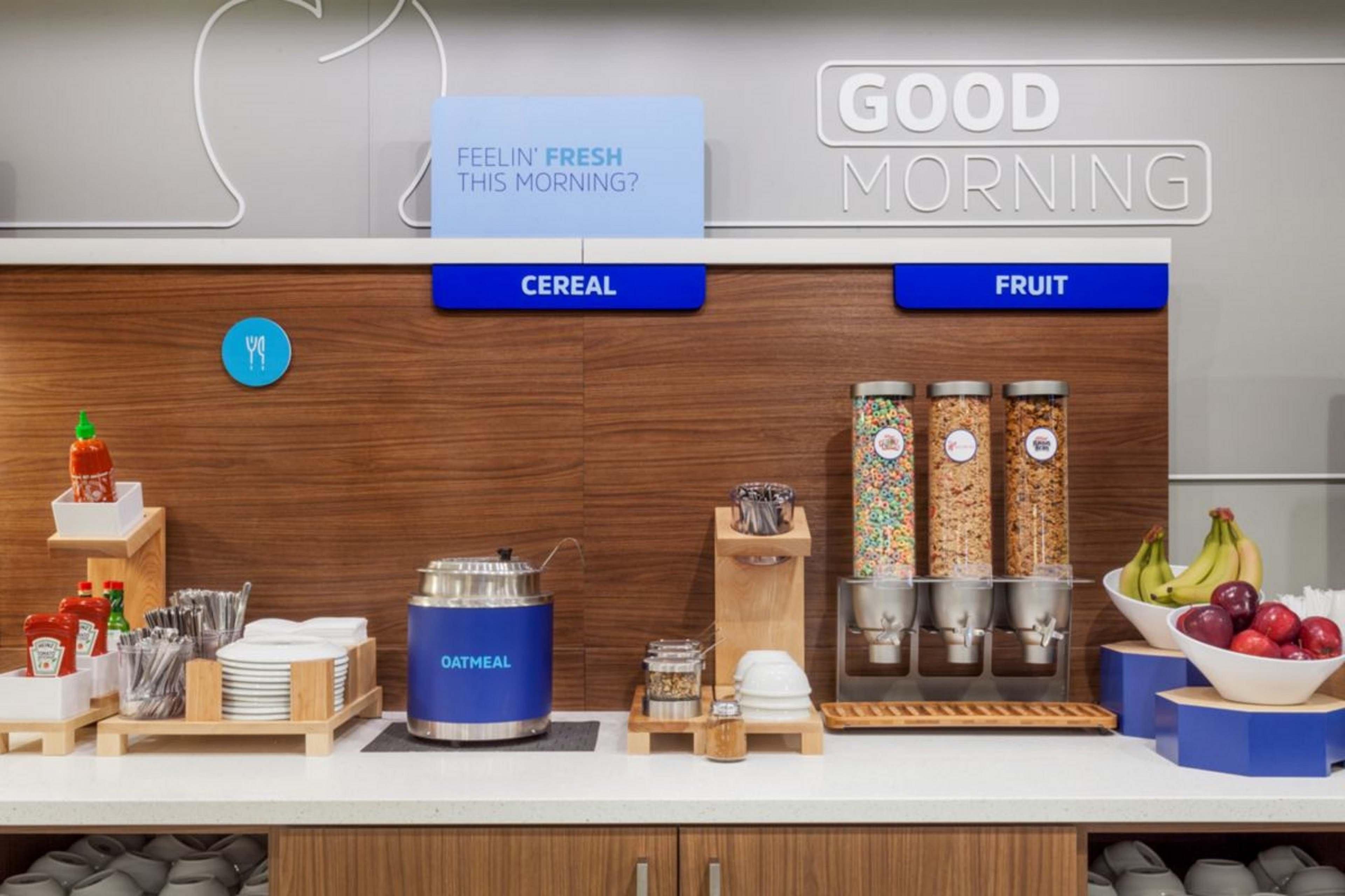 Holiday Inn Express & Suites Irving Conv Ctr - Las Colinas By Ihg Bagian luar foto